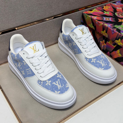 Men's casual sneakers