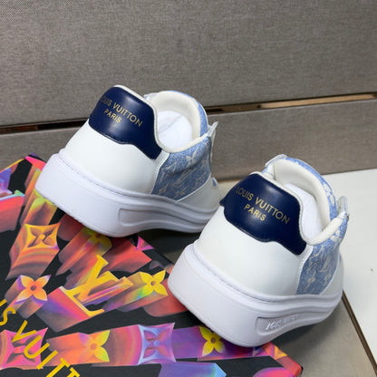 Men's casual sneakers