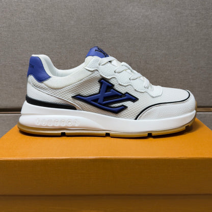 Men's casual sneakers