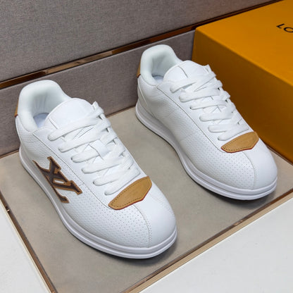 Men's casual sneakers