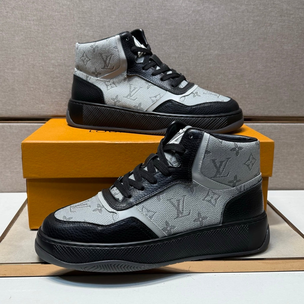 Men's casual sneakers