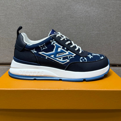Men's casual sneakers