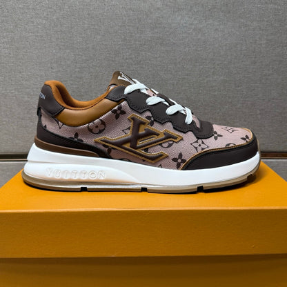 Men's casual sneakers