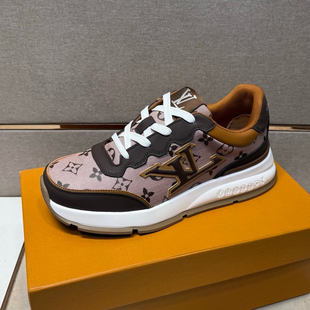 Men's casual sneakers