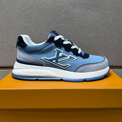 Men's casual sneakers