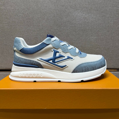 Men's casual sneakers