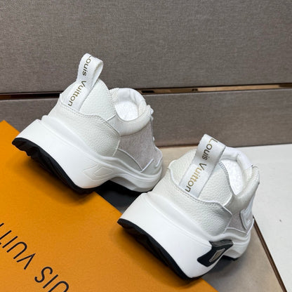 Men's casual sneakers