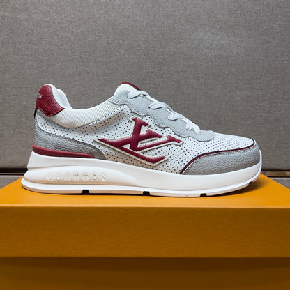 Men's casual sneakers