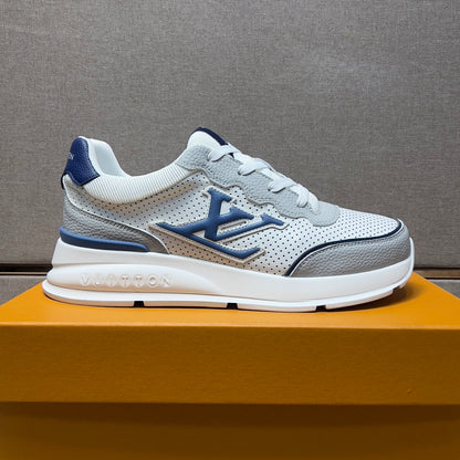 Men's casual sneakers