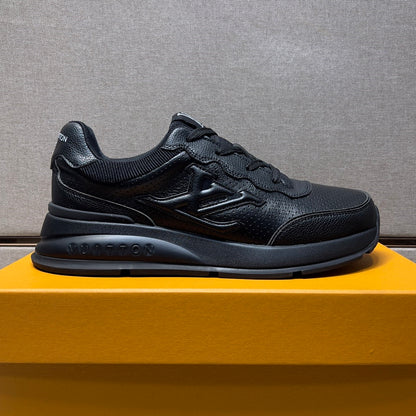 Men's casual sneakers
