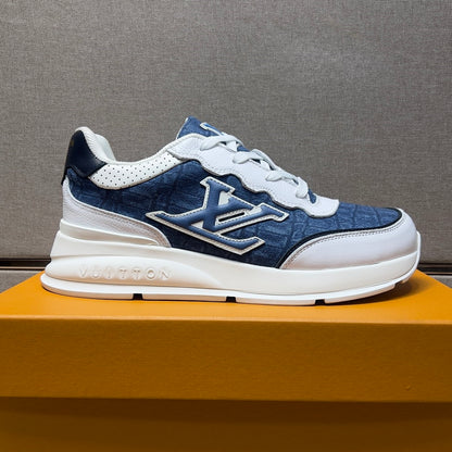 Men's casual sneakers