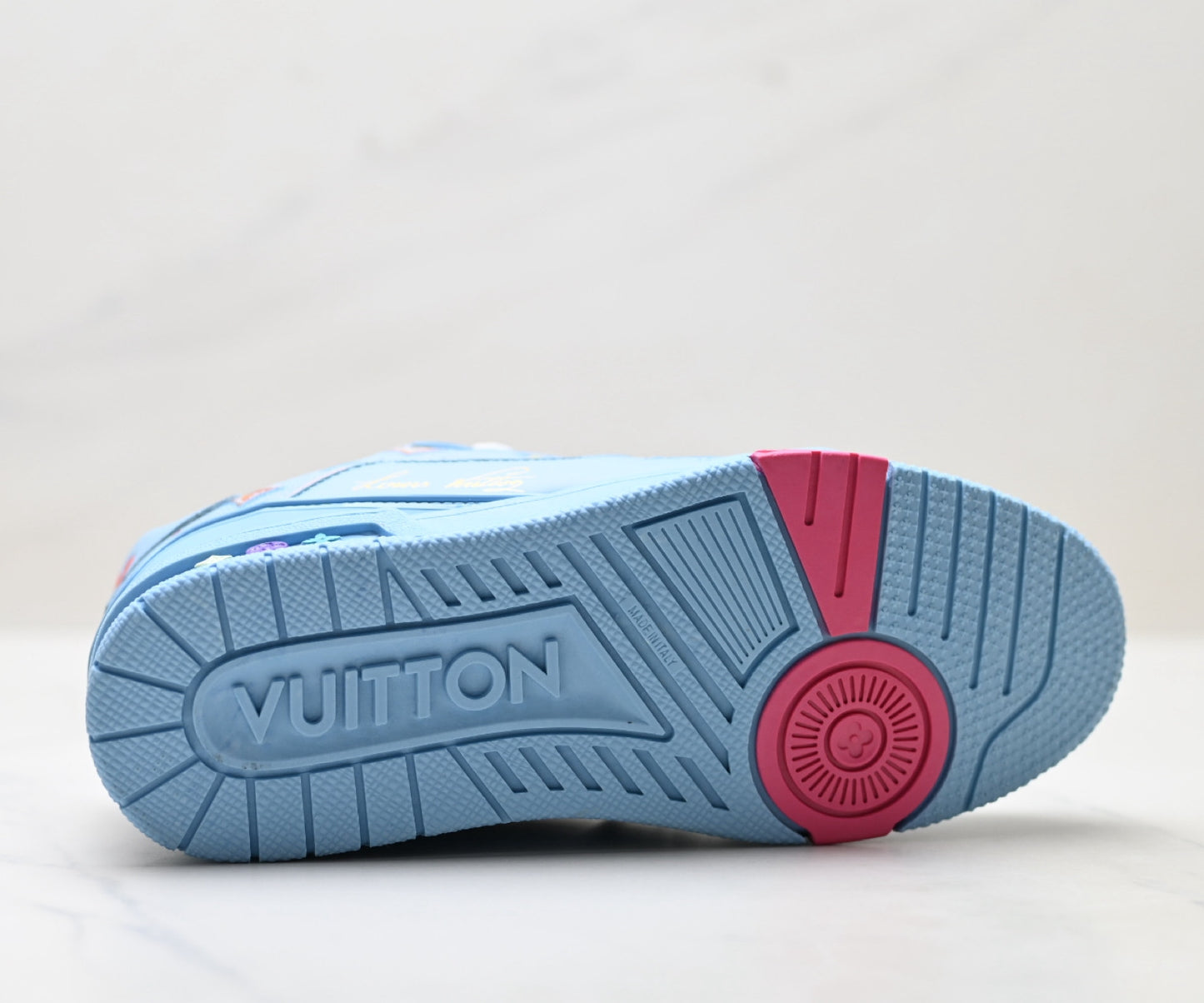 Unisex casual sneakers
