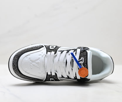 Unisex casual sneakers