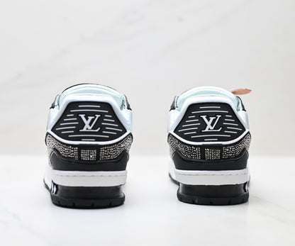 Unisex casual sneakers