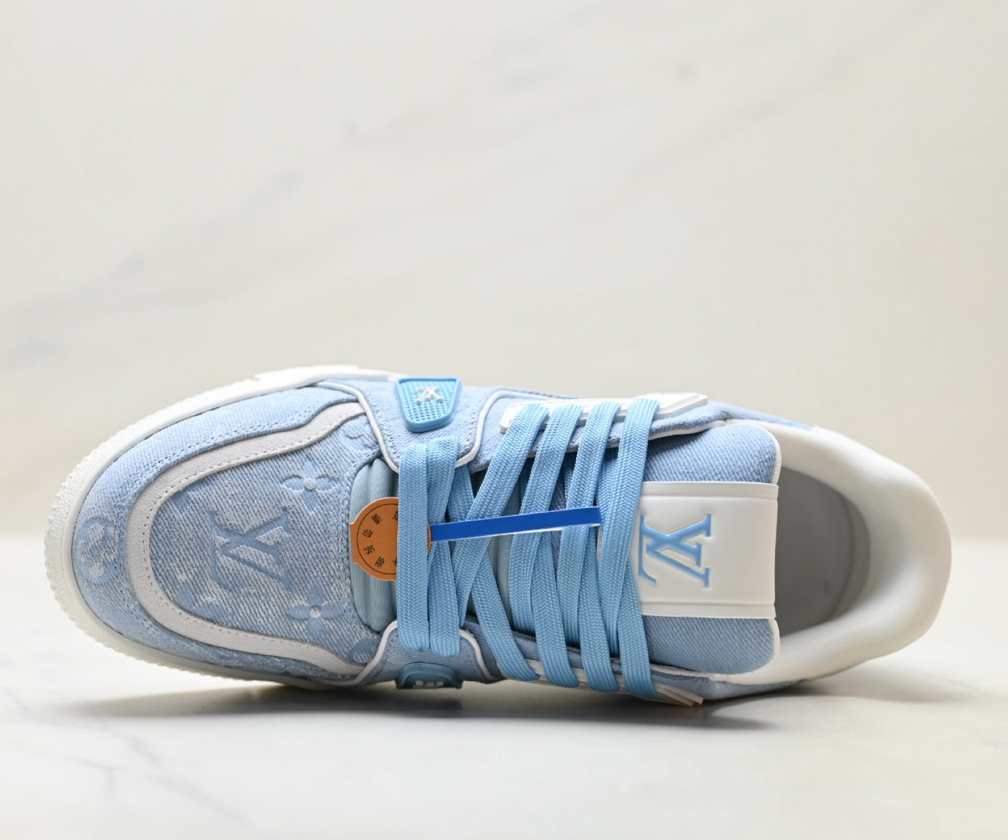 Unisex casual sneakers