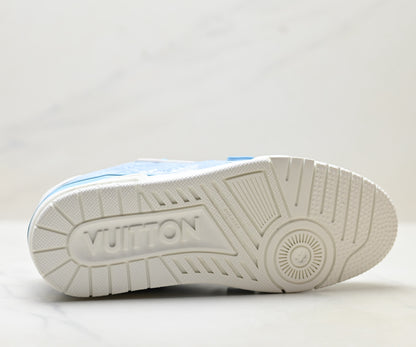 Unisex casual sneakers