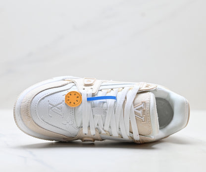 Unisex casual sneakers