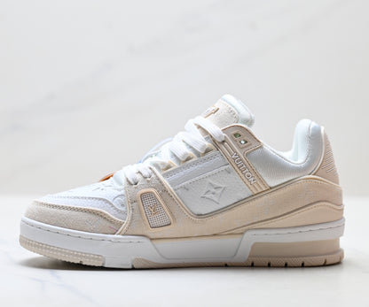 Unisex casual sneakers