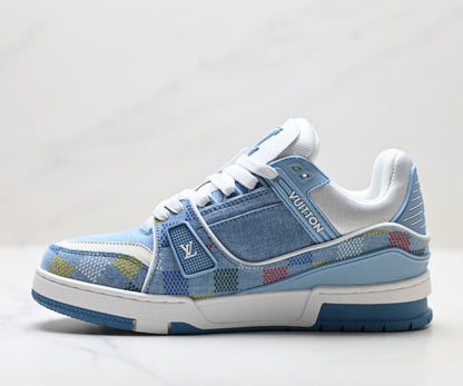 Unisex casual sneakers